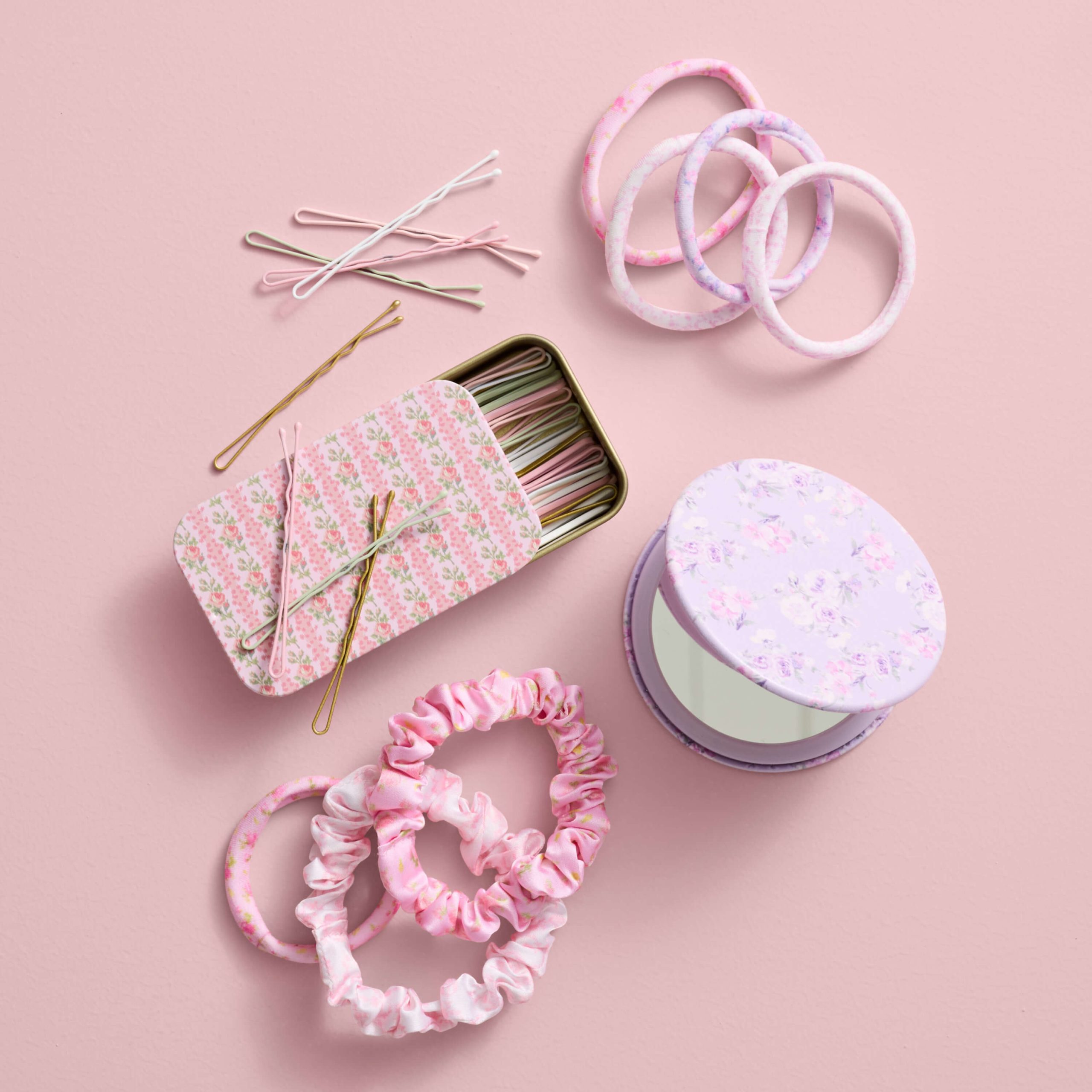Goody x LoveShackFancy Satin Scrunchies - Ikat Rose & Coquette Bow - 5ct - Image 4